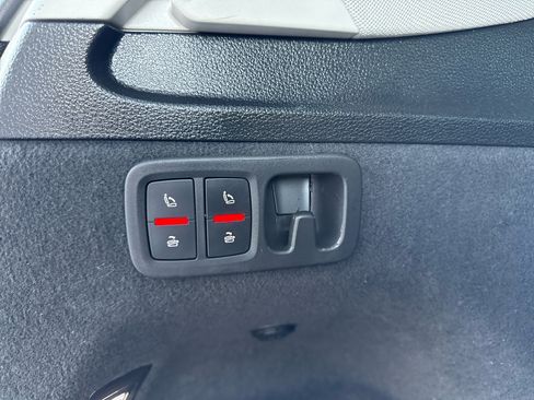 Used 2018 Audi Q7 3.0T Premium Plus image 18