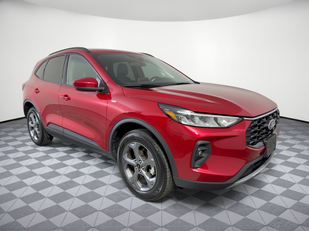 Used 2025 Ford Escape ST-Line Select AWD/4WD image 7