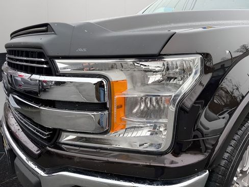 Used 2020 Ford F150 Lariat image 11