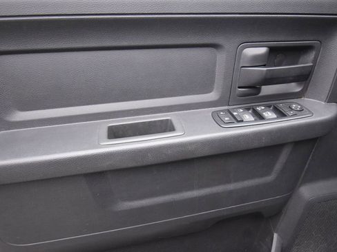 Used 2012 RAM 1500 Express AWD/4WD image 19