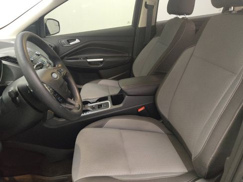 Used 2017 Ford Escape SE w/ SE Cold Weather Package AWD/4WD image 17