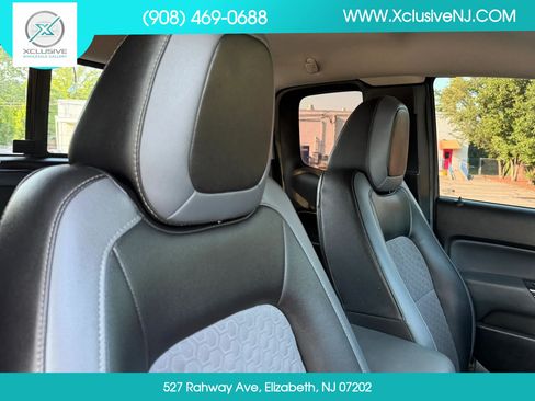 Used 2015 Chevrolet Colorado Z71 AWD/4WD image 20