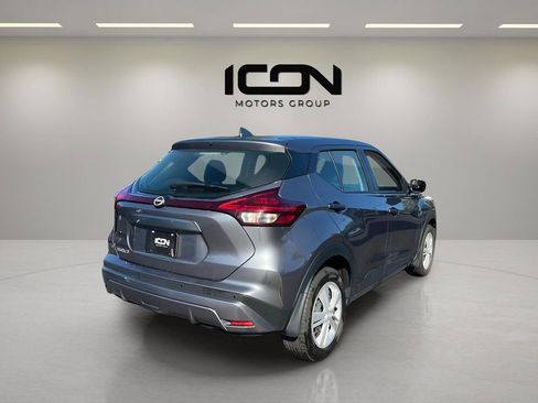 Used 2024 Nissan Kicks S image 5