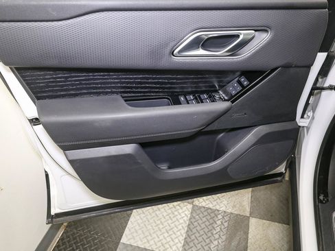 Used 2023 Land Rover Range Rover Velar R-Dynamic S AWD/4WD image 42