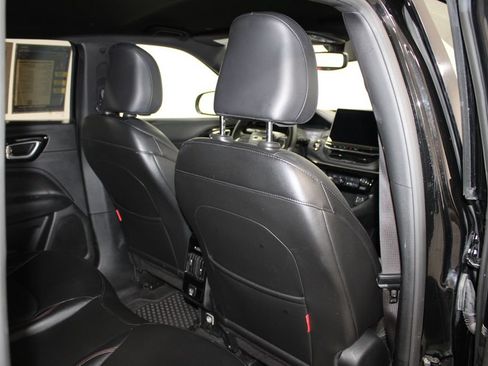Used 2024 Jeep Compass Trailhawk AWD/4WD image 26