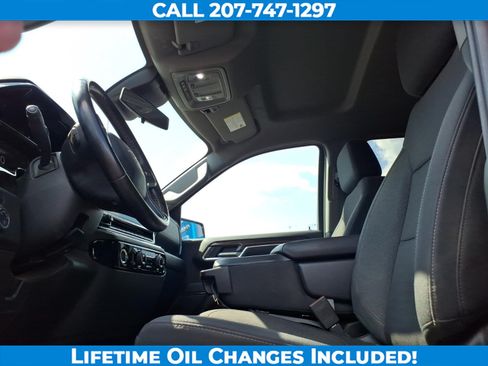 Used 2024 Chevrolet Silverado 1500 LT AWD/4WD image 12