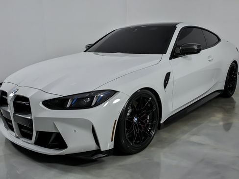 Used 2026 BMW M4 xDrive Competition w/ Executive Package image 5