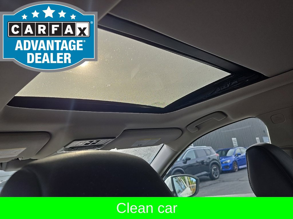 Used 2024 Nissan Pathfinder Platinum AWD/4WD image 14
