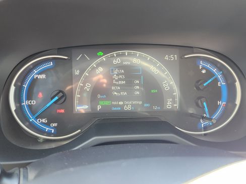 Certified 2025 Toyota RAV4 XLE image 20