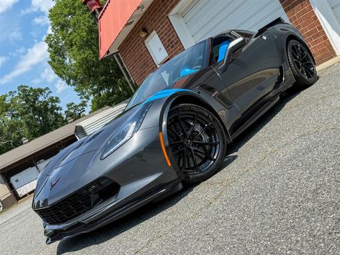 Used 2017 Chevrolet Corvette Grand Sport RWD image 7