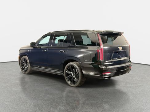 Used 2026 Cadillac Escalade Platinum Sport image 5