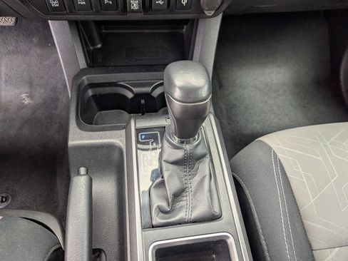 Used 2023 Toyota Tacoma TRD Off-Road w/ Technology Package image 15