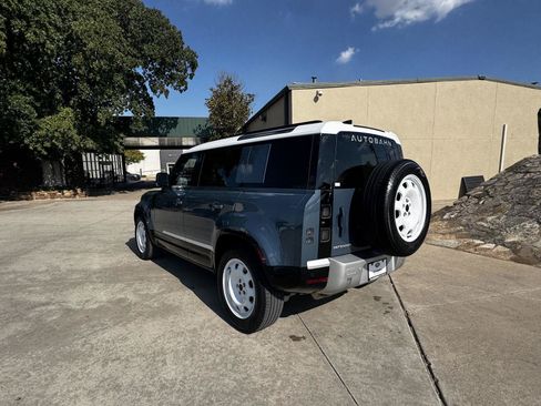 Used 2026 Land Rover Defender 110 S AWD/4WD image 5