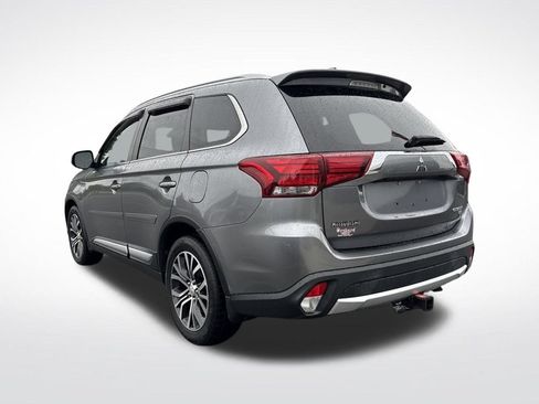 Used 2018 Mitsubishi Outlander GT AWD/4WD image 5