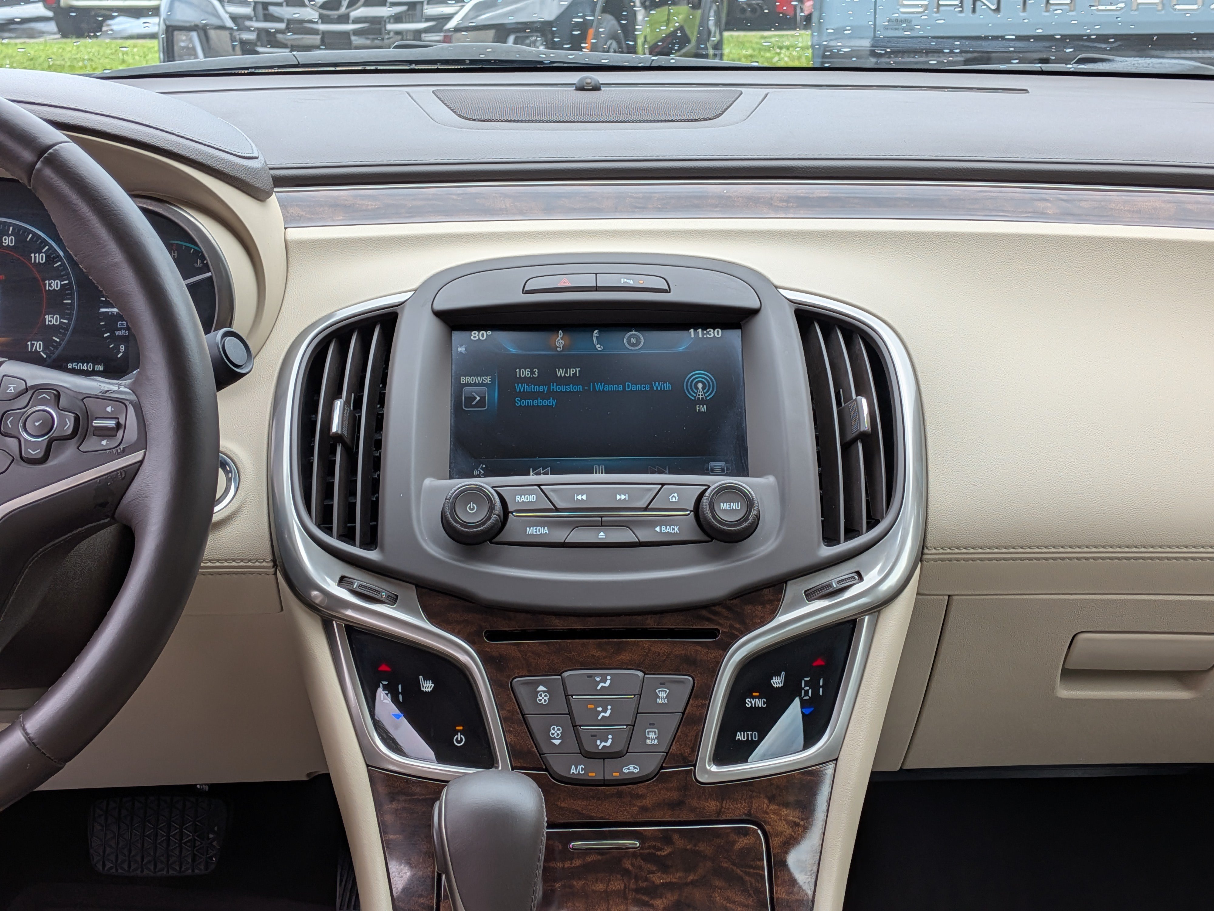 Used 2014 Buick LaCrosse Leather FWD image 19