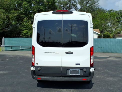 Used 2018 Ford Transit 350 XL RWD image 4