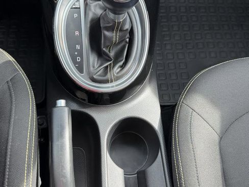 Used 2014 Kia Soul + w/ Audio Package FWD image 17