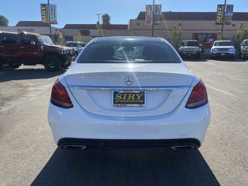 Used 2018 Mercedes-Benz C 300 Sedan image 4