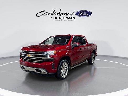 Used 2021 Chevrolet Silverado 1500 High Country w/ Technology Package RWD image 3