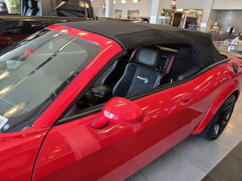 New 2023 Dodge Challenger SRT Hellcat image 10