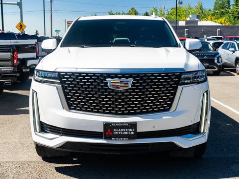 Used 2021 Cadillac Escalade ESV Premium Luxury w/ Performance Package AWD/4WD image 2