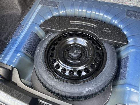 Used 2023 Chevrolet Malibu LT image 39