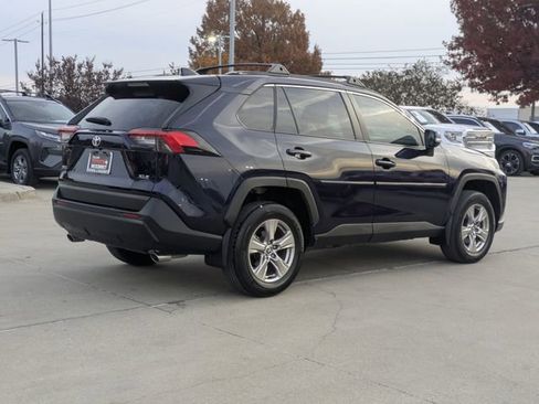 Used 2023 Toyota RAV4 XLE image 6