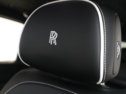 New 2026 Rolls-Royce Cullinan image 21