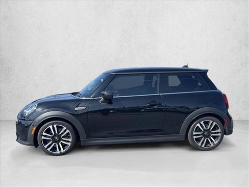 Used 2022 MINI Cooper S image 8