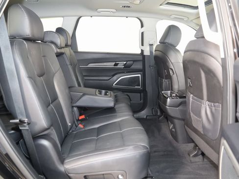 Used 2022 Kia Telluride EX w/ Towing Package image 15