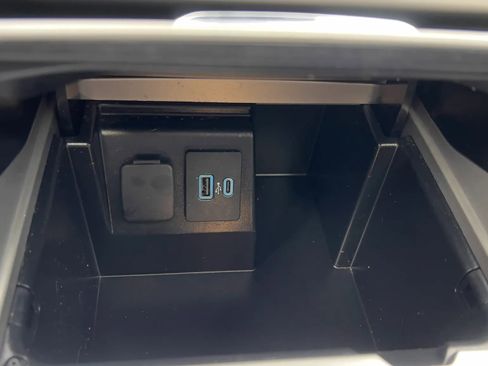 Used 2023 Ford Explorer XLT w/ Equipment Group 202A image 55