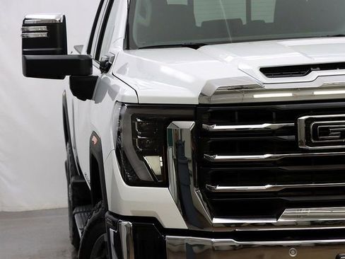 New 2026 GMC Sierra 2500 SLT w/ SLT Premium Package image 4