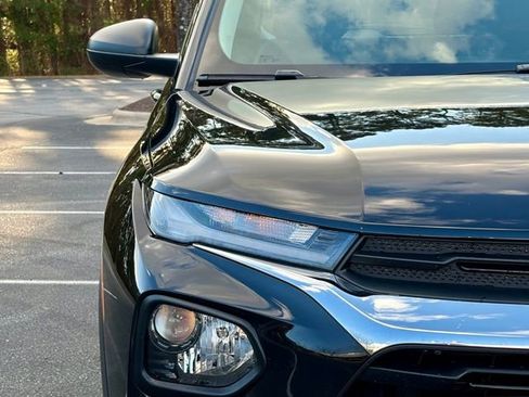 Used 2023 Chevrolet TrailBlazer LS image 13