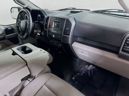 Used 2018 Ford F150 XLT image 23