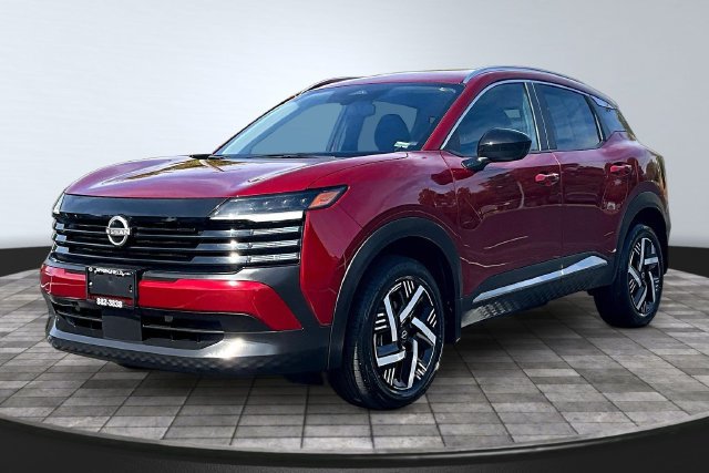 Used 2026 Nissan Kicks SV FWD image 1