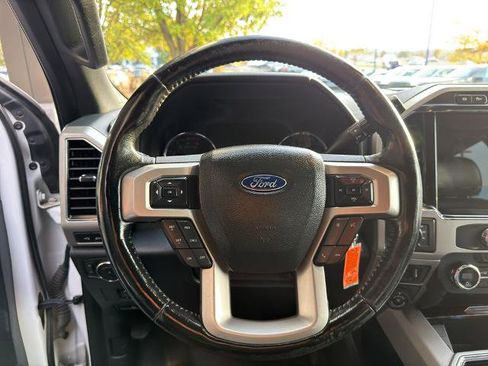 Certified 2022 Ford F350 Lariat w/ Lariat Value Package image 23