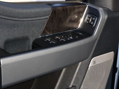 Used 2024 Ford F350 Lariat w/ Lariat Ultimate Package image 16