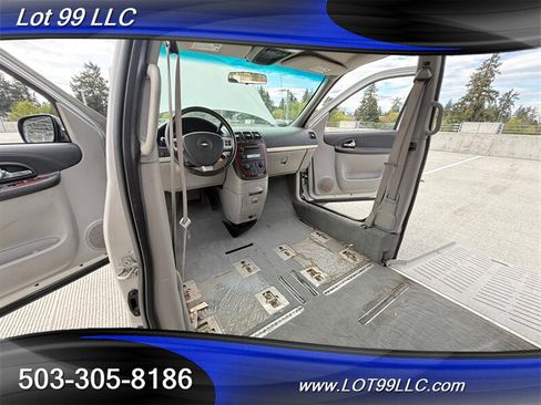 Used 2007 Chevrolet Uplander LT w/ Safe And Secure Package FWD image 45