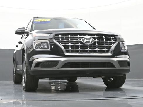 Certified 2026 Hyundai Venue SEL FWD image 50