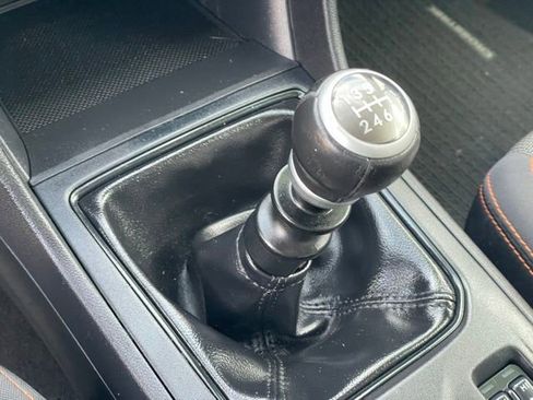 Used 2020 Subaru Crosstrek 2.0i Premium image 22