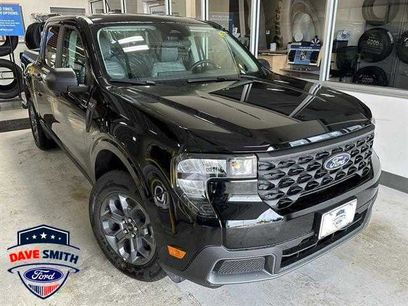 New 2025 Ford Maverick XLT w/ Equipment Group 301A