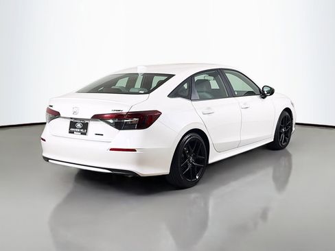 Used 2026 Honda Civic Sport Touring image 5