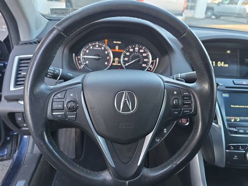 Used 2018 Acura TLX V6 SH-AWD image 17