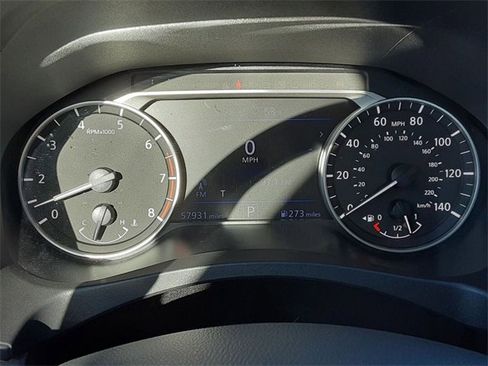 Used 2024 Nissan Altima 2.5 SV image 15