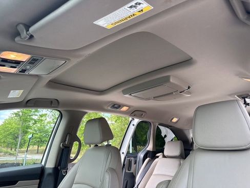 Used 2022 Honda Odyssey Touring image 29