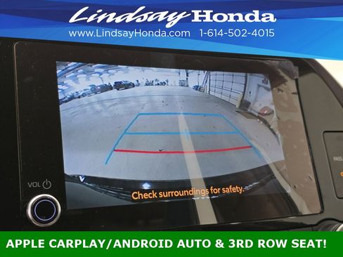 Used 2024 Toyota Highlander LE image 16