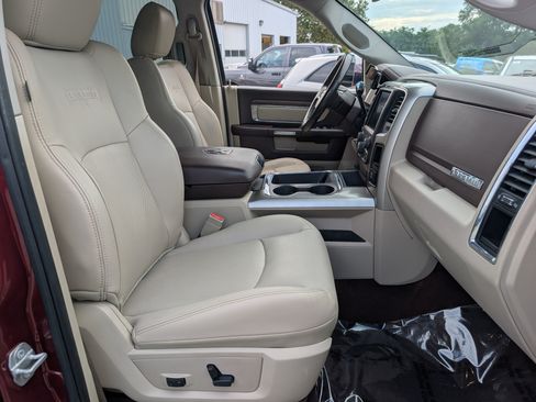 Used 2017 RAM 2500 Laramie w/ Snow Chief Group AWD/4WD image 11