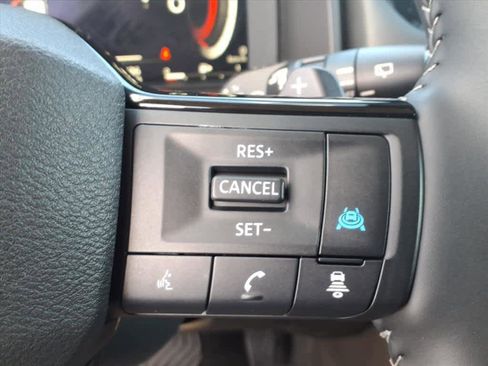 Certified 2026 Nissan Rogue SL image 8