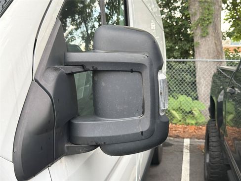 Used 2025 RAM ProMaster 2500 w/ Convenience Group FWD image 6