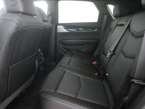 Used 2022 Cadillac XT5 Premium Luxury AWD/4WD image 28